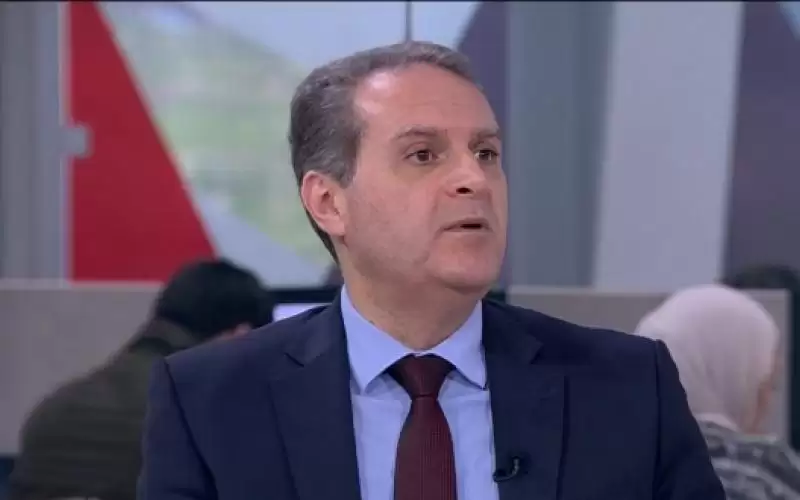 وزير الصحة : إعادة هيكلة الرواتب