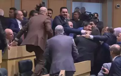 مجلس النواب يوقف تجميد عضوية النائب
