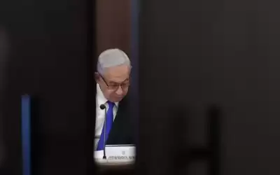هآرتس: نتنياهو يفضل ضبط النفس على