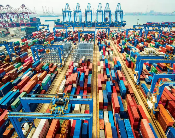 الحكومة: لن نتراجع عن قرار تخفيض