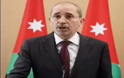 وزير الخارجية يشارك بالاجتماع التشاوري الذي