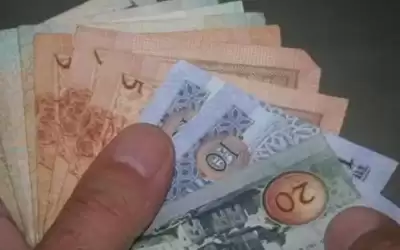 الإفتاء: العيدية ليست ملزمة وصلة الرحم