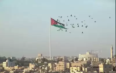 الحرارة أعلى من معدلاتها بحوالي 5
