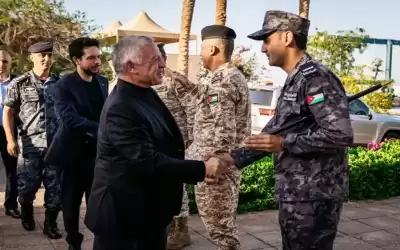 الملك وولي العهد يزوران قيادة القوة