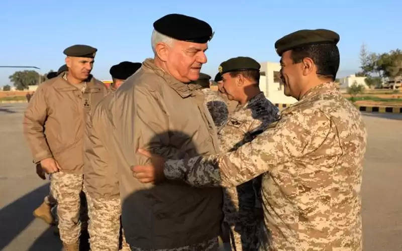 الحنيطي يشارك مرتبات كتيبة الحسين الآلية