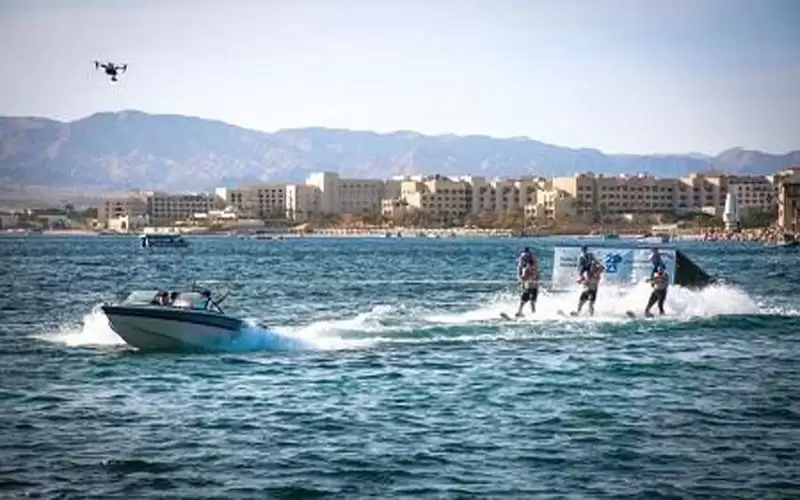 الفايز: ضرورة توسعة مبنى معبر وادي