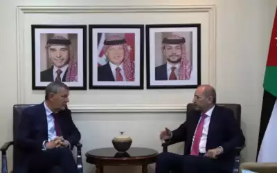 الأردن يؤكد ضرورة اتخاذ خطوات عاجلة