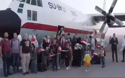 إجلاء 1539 مصريا من السودان