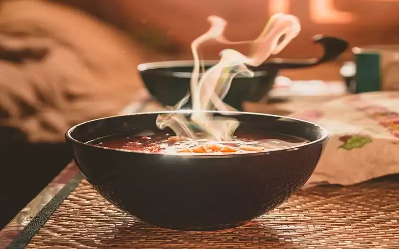 الحساء بدلا من الفن في قاعة