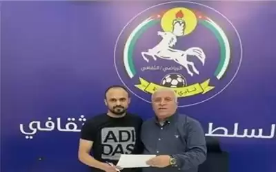 السلط يفسخ عقود 3 لاعبين