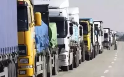 اتصالات لإعادة شاحنات أردنية وسائقيها من