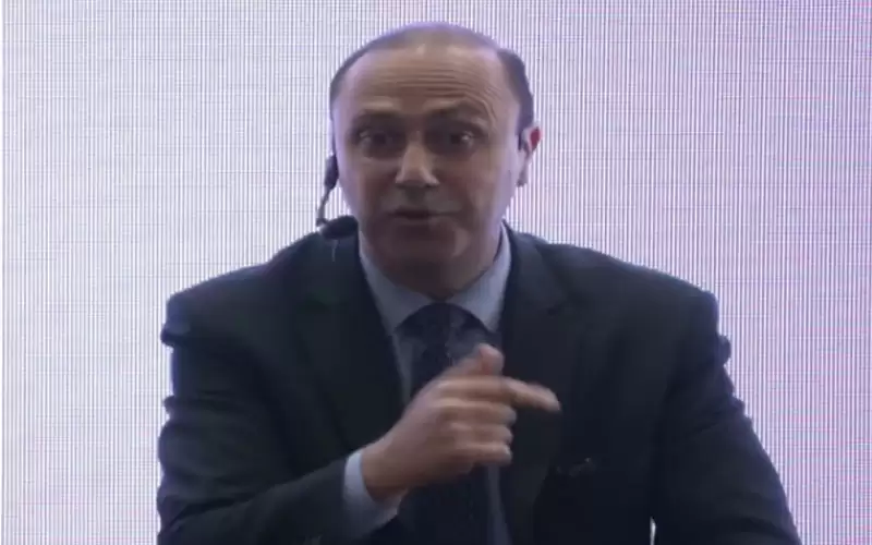 المومني: التضييق على وسائل الإعلام يحد