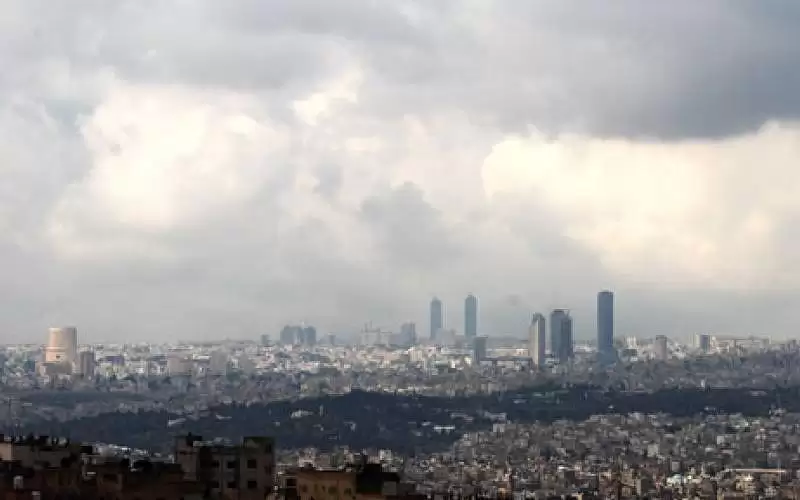 طقس بارد الأحد وارتفاع تدريجي اعتبارا