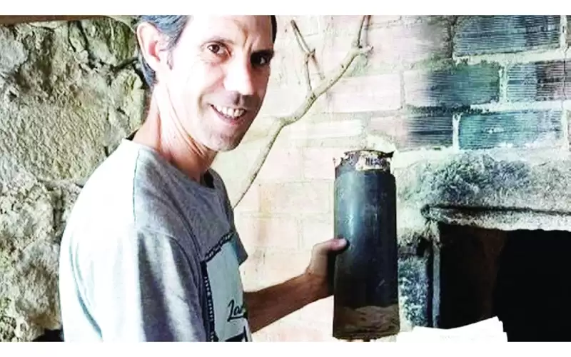 يشعر بخيبة أمل بعد العثور على