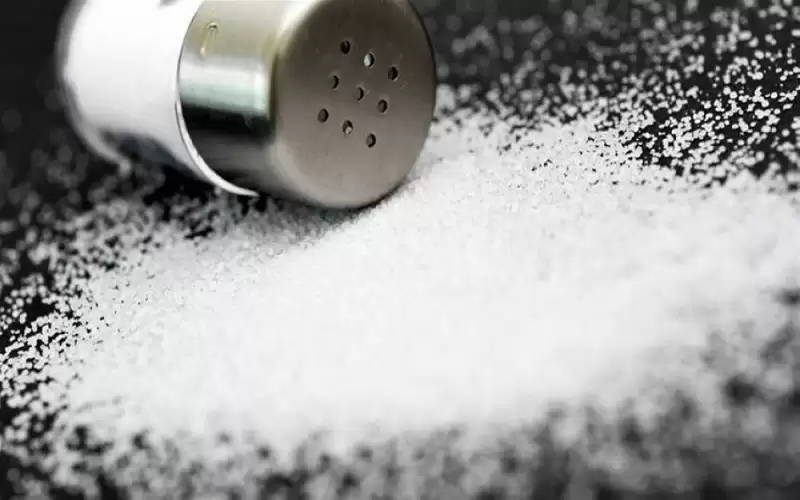 مخاطر الإفراط في تناول الملح ..