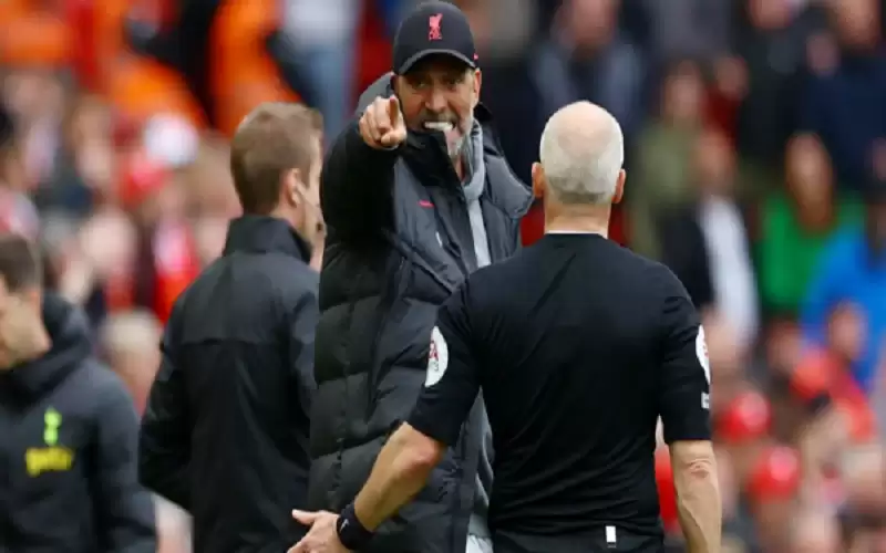 كلوب يوضح سبب التصرف المسيء: كان