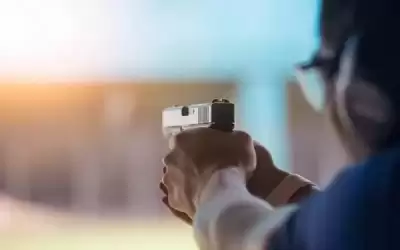 القبض على مكسيكي تدرب على الرماية