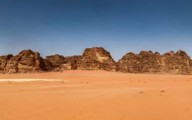 3 وفيات من جنسية أجنبية و7