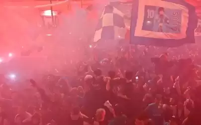 وفاة شخص وسط احتفالات فوز نابولي