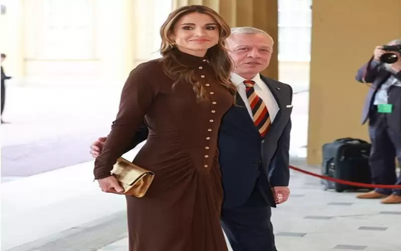 الملكة تنشر صورة برفقة الملك في