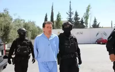 الأمن يفند مزاعم محامي باسم عوض