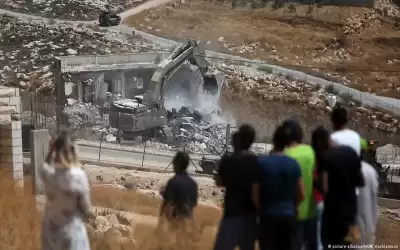 الاتحاد الأوروبي يطالب إسرائيل بوقف هدم