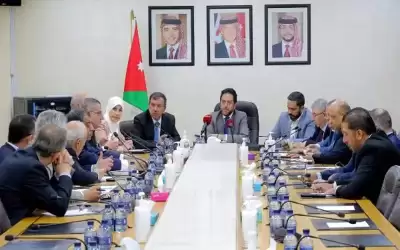 الصحة النيابية: انتشار كبير لإعلانات عمليات