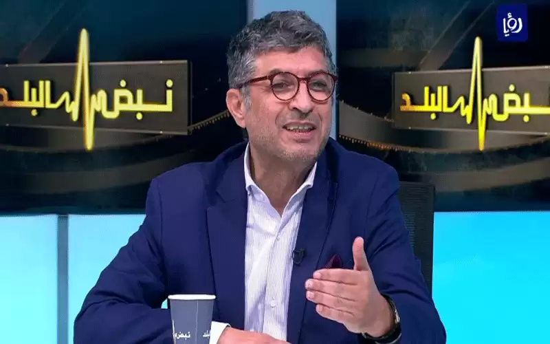 عدنان السواعير لطلال الشرفات: مقالك وحد