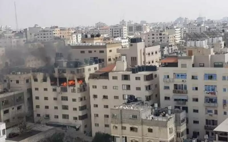 3 شهداء بعد قصف إسرائيلي لشقة