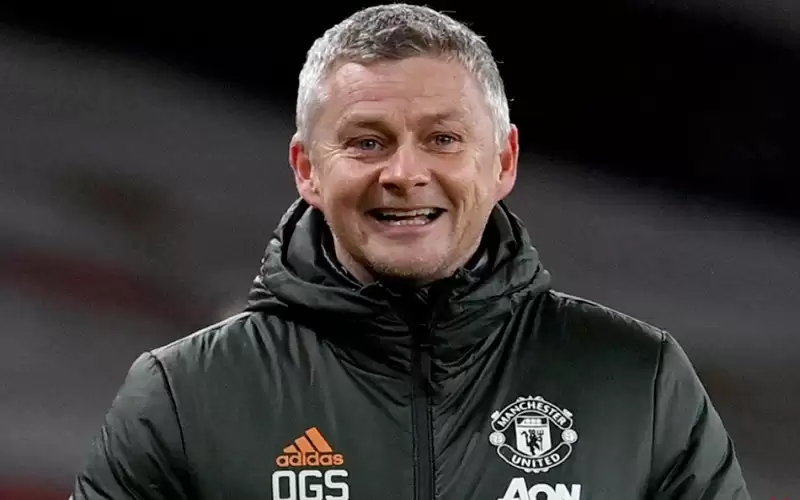 سولشاير يحرج إدارة مانشستر يونايتد بسبب