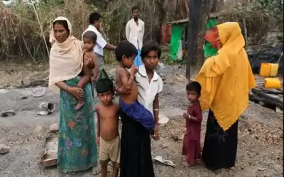 إجلاء 300 ألف شخص في بنغلادش