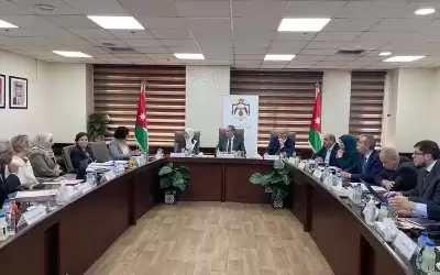 الهواري: ملتزمون ببناء أنظمة صحية منيعة
