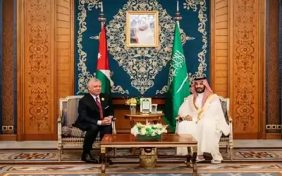 الملك وولي العهد السعودي يعقدان لقاء