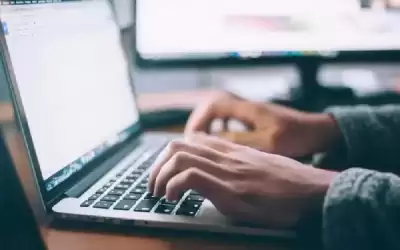 دراسة تكشف: استخدام الإنترنت يقلل الإصابة