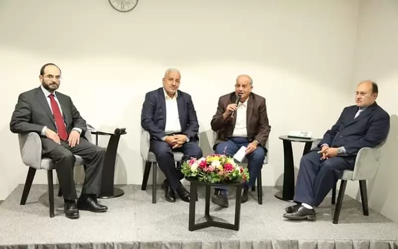 النهضة العربية (أرض) تحتفي بإشهار كتاب