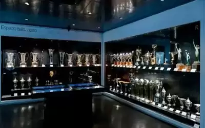 متحف ريال مدريد يستقبل كأسا أوروبية