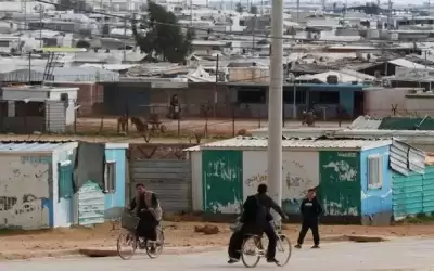 خبير: الأردن يتحمل أعباء اللجوء نيابة