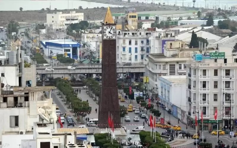 تونس تتوقع ارتفاع تحويلات العاملين بالخارج