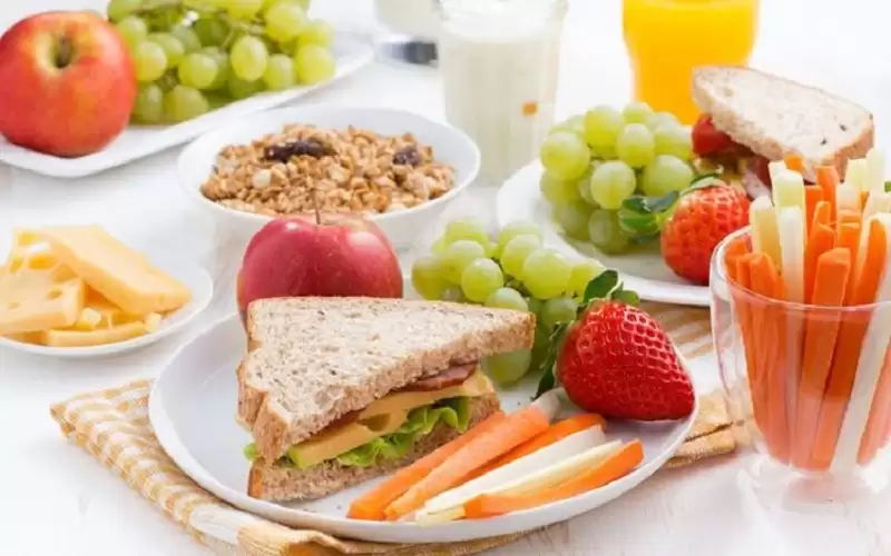 أطعمة يجب إضافتها لوجبة الإفطار.. مهمة