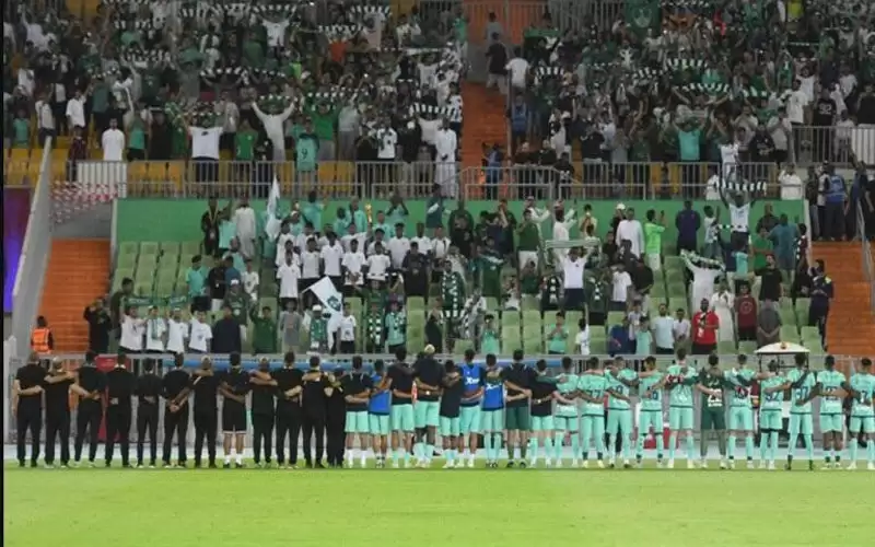 الفيفا يعلن رفع عقوبة منع الأهلي