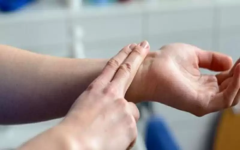 ما سبب دقات القلب السريعة؟