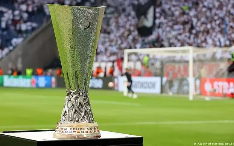 ركلات الترجيح تمنح إشبيلية لقب الدوري