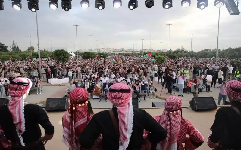 حضور جماهيري كبير في حفل حدائق