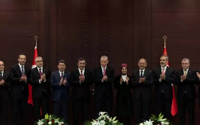 أردوغان يحدث تغييرات كبيرة في حكومته