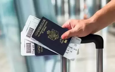 السفارة الأميركية توضح بشأن فتح الباب