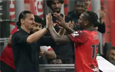 بالفيديو .. إبراهيموفيتش يعلن اعتزاله كرة