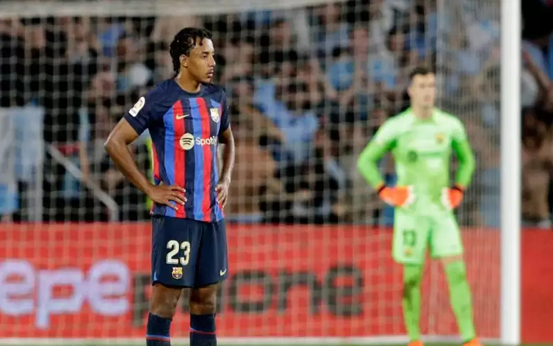 برشلونة يختتم موسمه بالخسارة .. وهبوط