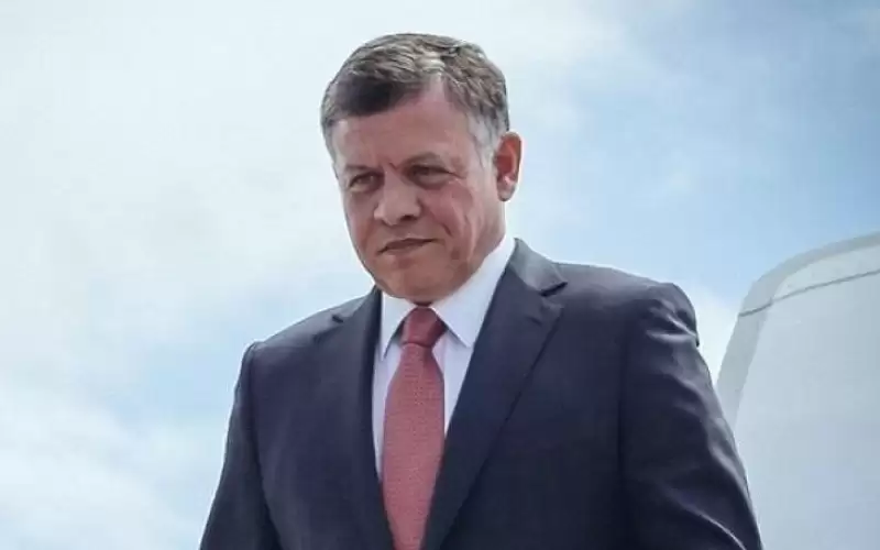 الملك يغادر الوطن بزيارة خاصة