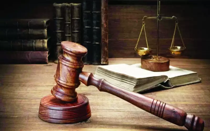 إحالة 13 مؤسسة صحية للنائب العام
