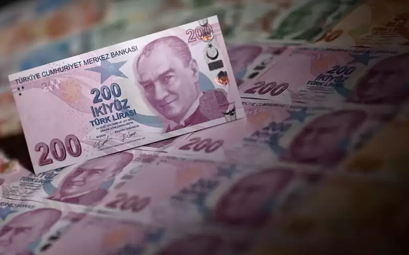 هبوط تاريخي لليرة التركية